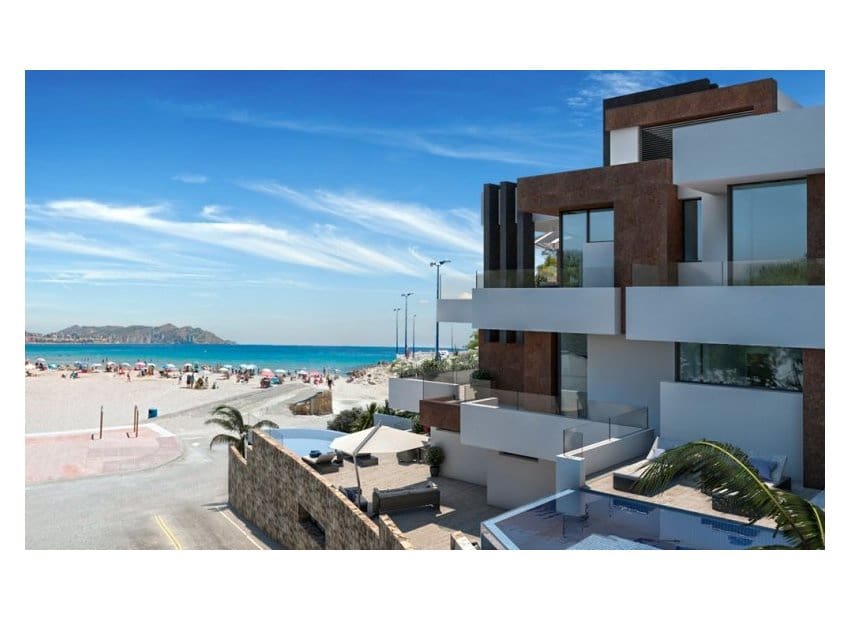 3 soverom Penthouse til salgs i Benidorm med svømmebasseng - € 1 650 000 (Ref: 9211144)