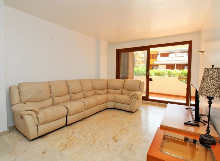 2 sovrum Lägenhet till salu i Punta Prima med pool - 245 000 € (Ref: 9211147)