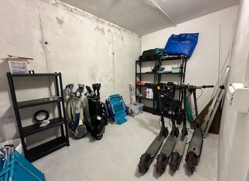 2 makuuhuone Kattohuoneisto myytävänä paikassa Playa Flamenca mukana uima-altaan - 595 000 € (Ref: 9211148)