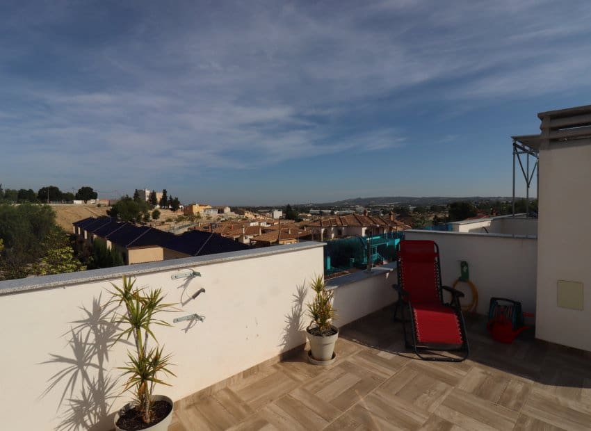 3 soverom Kjedet enebolig til salgs i Bigastro - € 254 950 (Ref: 9211151)