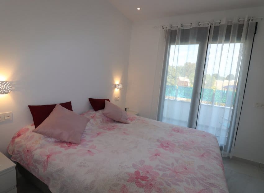 3 soverom Kjedet enebolig til salgs i Bigastro - € 254 950 (Ref: 9211151)