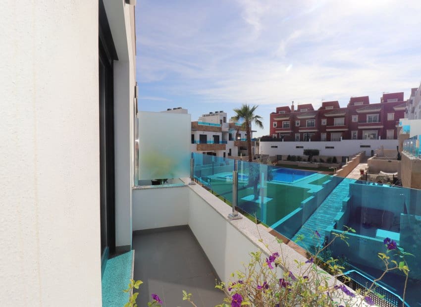 3 soverom Kjedet enebolig til salgs i Bigastro - € 254 950 (Ref: 9211151)