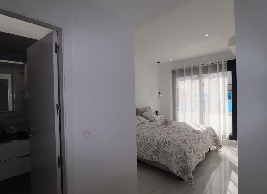 3 soverom Kjedet enebolig til salgs i Bigastro - € 254 950 (Ref: 9211151)