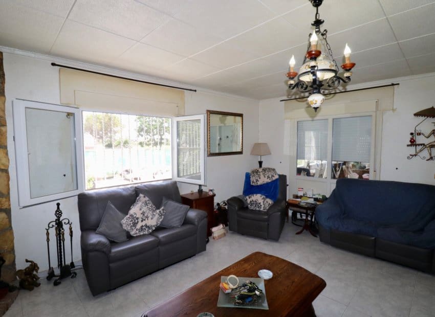 4 chambre Villa/Maison à vendre à Heredades avec piscine - 299 950 € (Ref: 9211152)