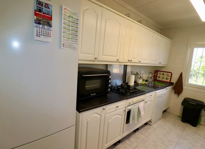 4 chambre Villa/Maison à vendre à Heredades avec piscine - 299 950 € (Ref: 9211152)