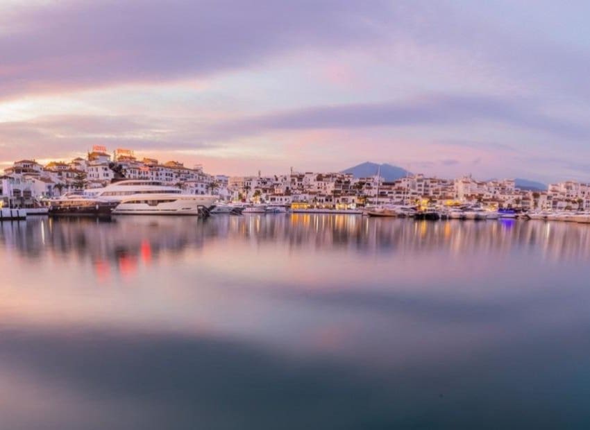 3 chambre Appartement à vendre à Nueva Andalucia avec piscine - 981 000 € (Ref: 9211158)