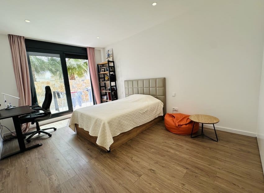 6 sovrum Villa till salu i Las Colinas Golf - 2 350 000 € (Ref: 9211161)