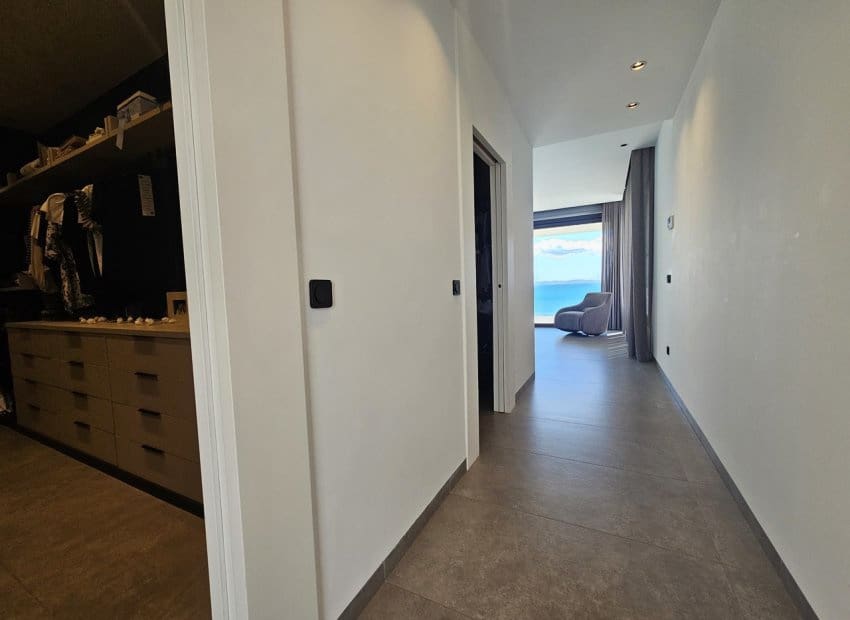 4 bedroom Villa for sale in Cabo Roig with pool - € 4,750,000 (Ref: 9211163)