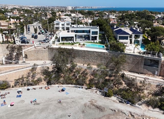 4 bedroom Villa for sale in Cabo Roig, Orihuela with pool - € 4,750,000 (Ref: 9211163)