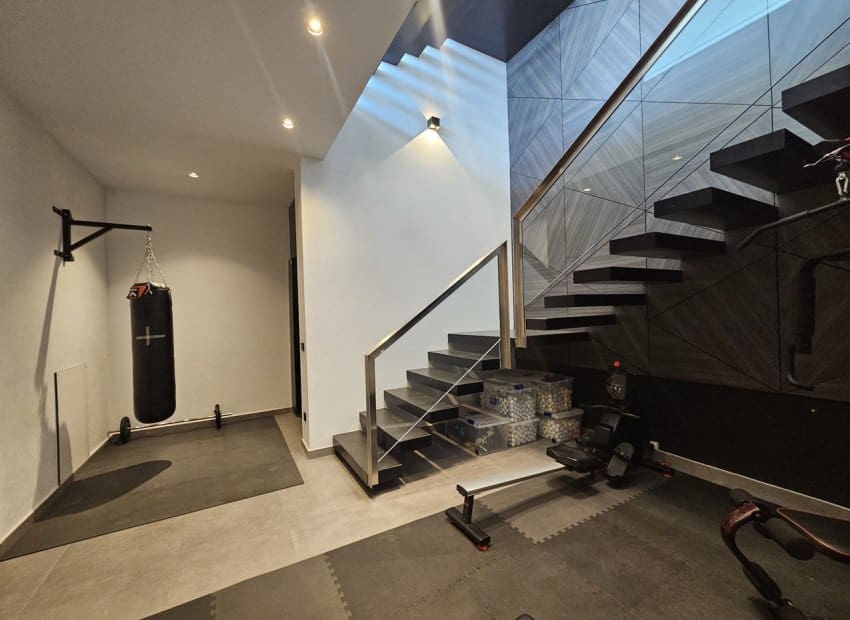 4 bedroom Villa for sale in Cabo Roig with pool - € 4,750,000 (Ref: 9211163)