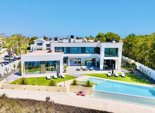 4 bedroom Villa for sale in Cabo Roig, Orihuela with pool - € 4,750,000 (Ref: 9211163)