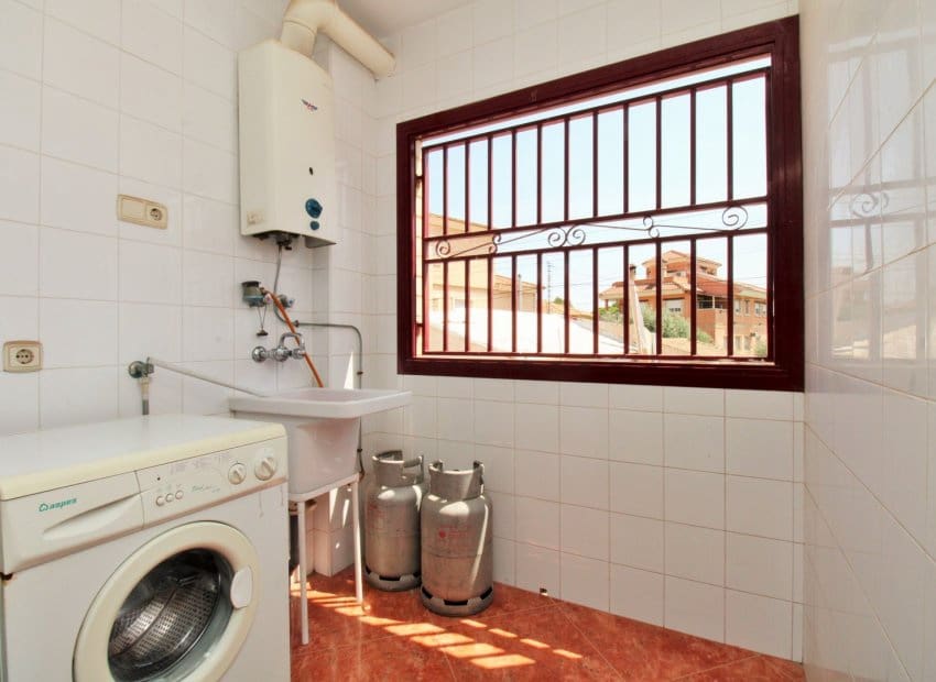 3 soverom Hus til salgs i Los Desamparados - € 199 000 (Ref: 9211174)