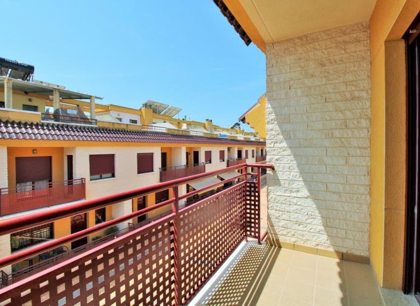 3 soverom Hus til salgs i Los Desamparados - € 199 000 (Ref: 9211174)