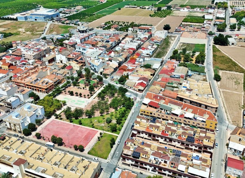 3 soverom Hus til salgs i Los Desamparados - € 199 000 (Ref: 9211174)