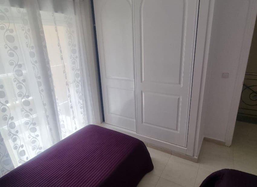 2 soverom Kjedet enebolig til salgs i Ciudad Quesada med svømmebasseng - € 225 000 (Ref: 9211188)