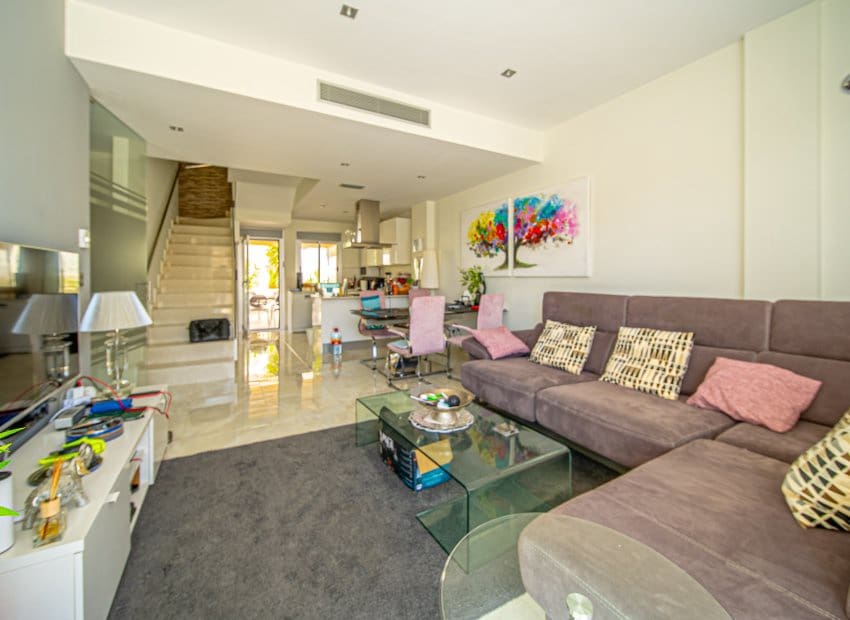 3 camera da letto Villa in vendita in Orihuela Costa con piscina - 389.000 € (Rif: 9211189)