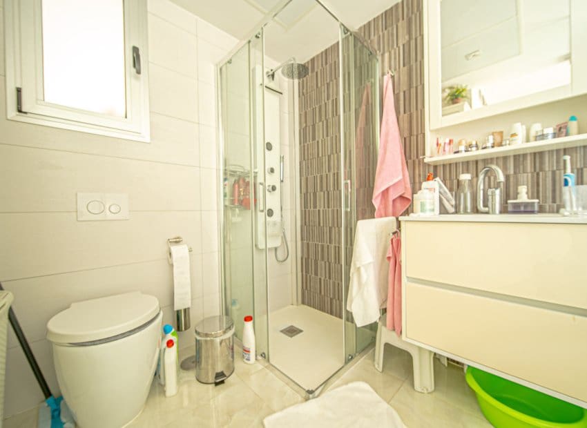 3 camera da letto Villa in vendita in Orihuela Costa con piscina - 389.000 € (Rif: 9211189)