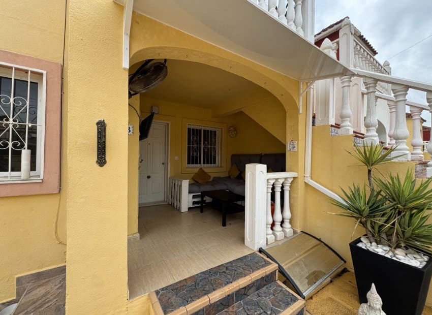 4 sypialnia Dom blizniak na sprzedaż w San Miguel de Salinas z basenem - 189 995 € (Ref: 9211203)