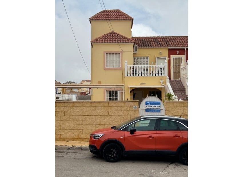 4 sypialnia Dom blizniak na sprzedaż w San Miguel de Salinas z basenem - 189 995 € (Ref: 9211203)