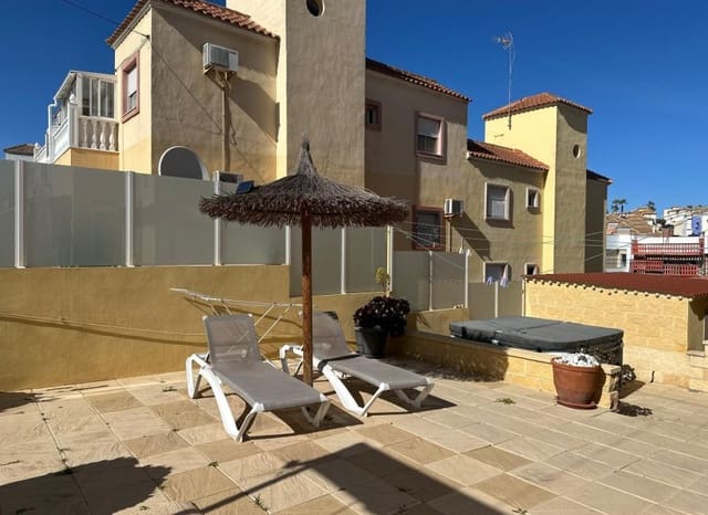 4 sypialnia Dom blizniak na sprzedaż w Las Filipinas z basenem - 189 995 € (Ref: 9211203)