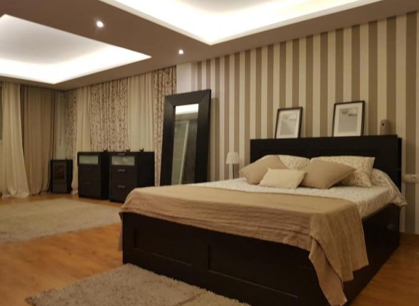 Chalet de 6 habitaciones en Aguas Nuevas en venta con piscina - 549.900 € (Ref: 9211206)