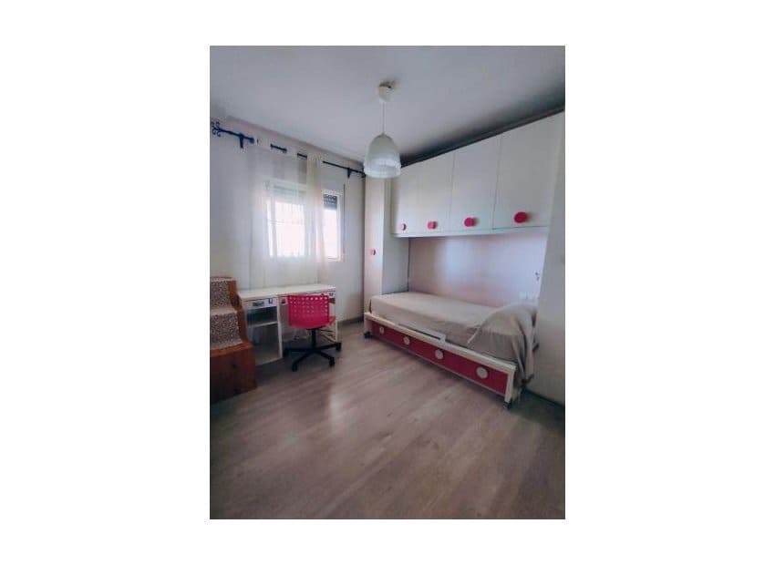 Chalet de 6 habitaciones en Aguas Nuevas en venta con piscina - 549.900 € (Ref: 9211206)