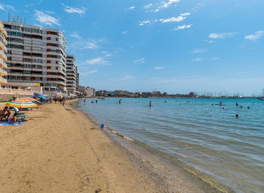 3 soverom Strandleiligheter til salgs i Torrevieja - € 319 000 (Ref: 9211207)