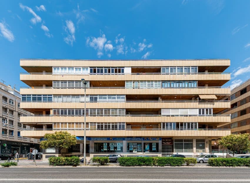 3 soverom Strandleiligheter til salgs i Torrevieja - € 319 000 (Ref: 9211207)