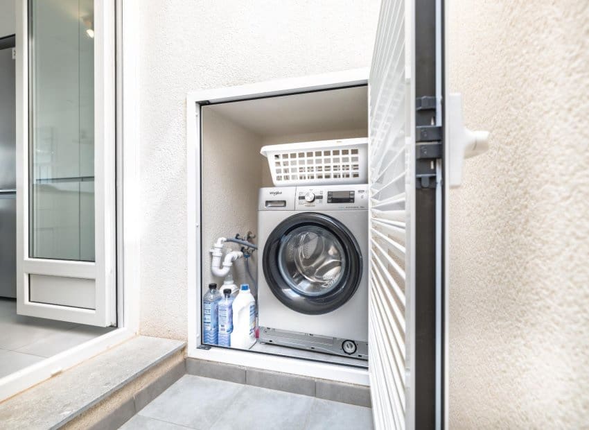 3 bedroom Townhouse for sale in Aguas Nuevas with pool - € 299,900 (Ref: 9211208)