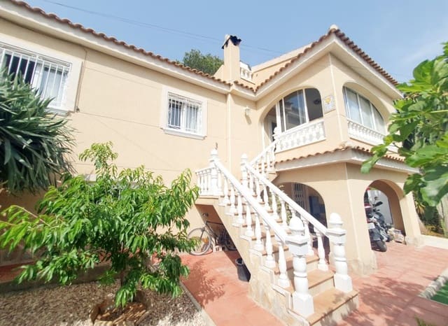 3 bedroom Villa for sale in Los Balcones - € 369,000 (Ref: 9211212)