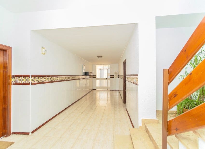 3 quarto Apartamento de Praia para venda em Torrevieja - 200 000 € (Ref: 9211213)