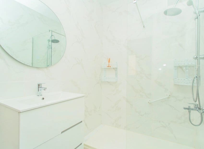 3 quarto Apartamento de Praia para venda em Torrevieja - 200 000 € (Ref: 9211213)