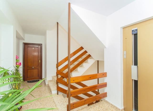 3 quarto Apartamento de Praia para venda em Avenida Habaneras - Curva de Palangre, Torrevieja - 200 000 € (Ref: 9211213)