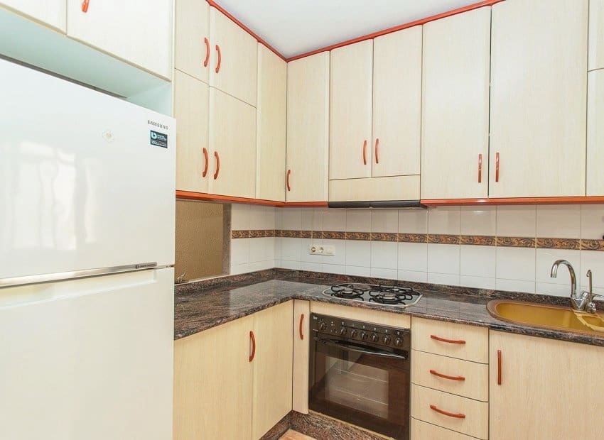 3 quarto Apartamento de Praia para venda em Torrevieja - 200 000 € (Ref: 9211213)