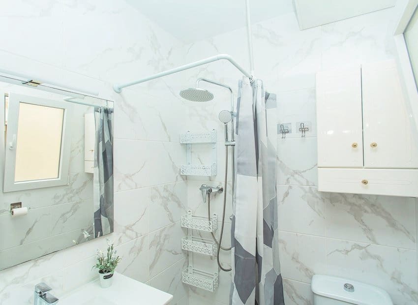 3 quarto Apartamento de Praia para venda em Torrevieja - 200 000 € (Ref: 9211213)