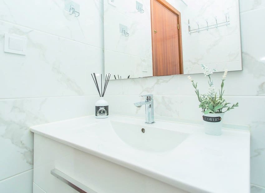 3 quarto Apartamento de Praia para venda em Torrevieja - 200 000 € (Ref: 9211213)