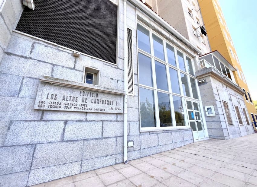 3 makuuhuone Kattohuoneisto myytävänä paikassa Dehesa de Campoamor mukana uima-altaan - 239 000 € (Ref: 9211216)