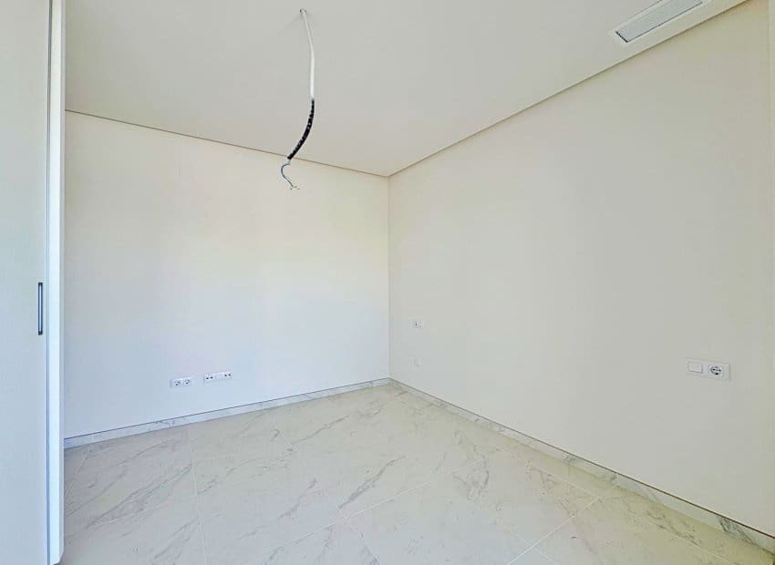 2 sypialnia Penthouse na sprzedaż w Villamartin - 259 000 € (Ref: 9211219)