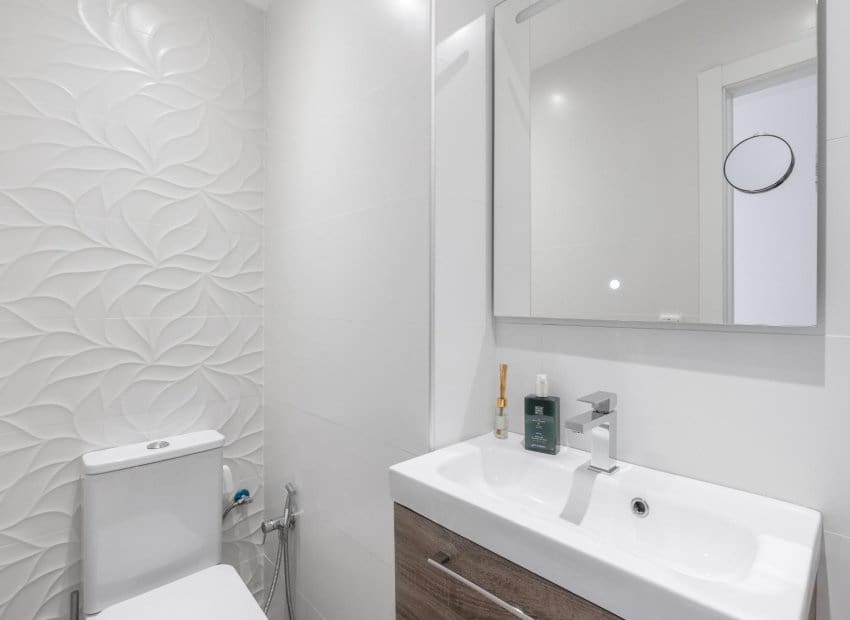 3 chambre Appartement à vendre à Torrevieja avec piscine - 295 000 € (Ref: 9211220)