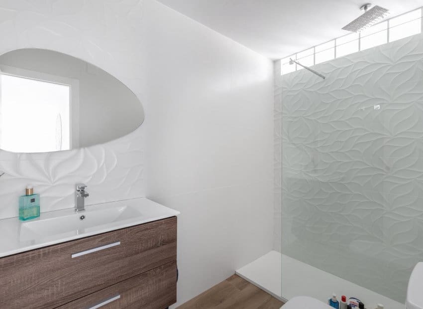 3 chambre Appartement à vendre à Torrevieja avec piscine - 295 000 € (Ref: 9211220)