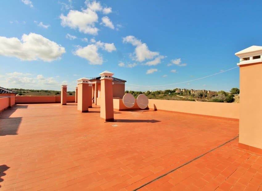 2 Zimmer Apartment zu verkaufen in Villamartin mit Pool - 179.999 € (Ref: 9211221)