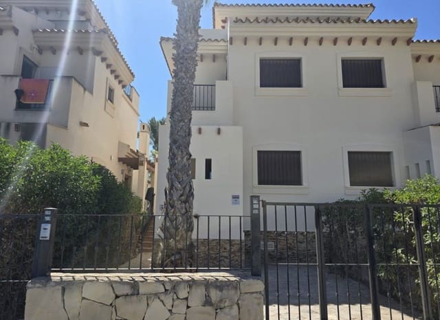 3 quarto Moradia Geminada para venda em Algorfa com piscina - 220 000 € (Ref: 9211222)