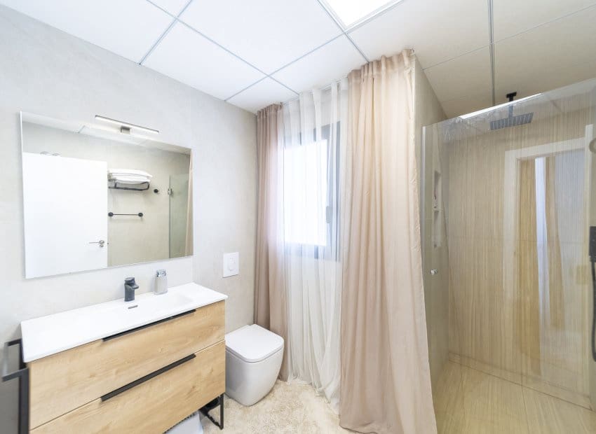 2 bedroom Villa for sale in Benijofar with pool - € 330,000 (Ref: 9211233)