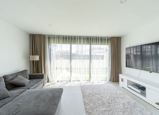 2 bedroom Villa for sale in Benijófar with pool - € 330,000 (Ref: 9211233)