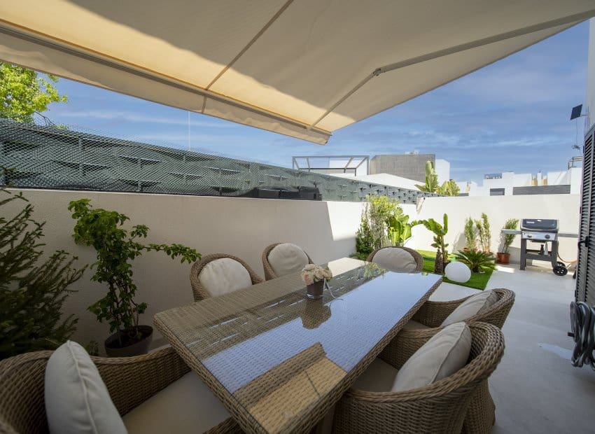 2 bedroom Villa for sale in Benijofar with pool - € 330,000 (Ref: 9211233)