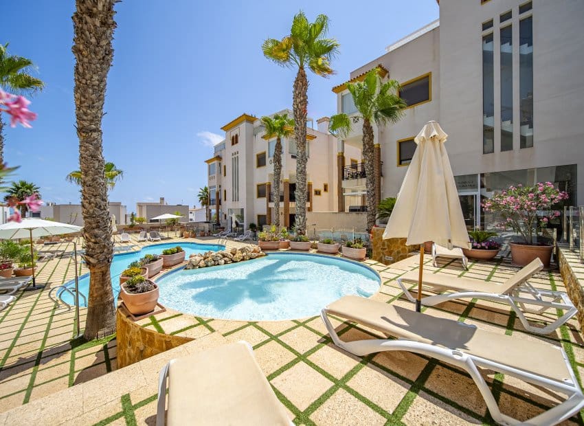 2 chambre Appartement à vendre à Guardamar del Segura avec piscine - 260 000 € (Ref: 9211238)