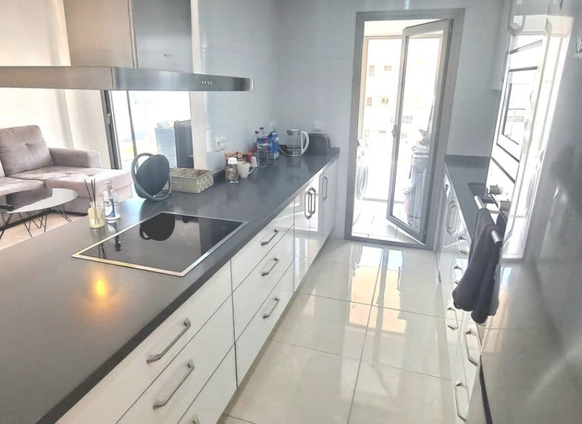 2 Zimmer Apartment zu verkaufen in Los Dolses mit Pool - 275.000 € (Ref: 9211241)