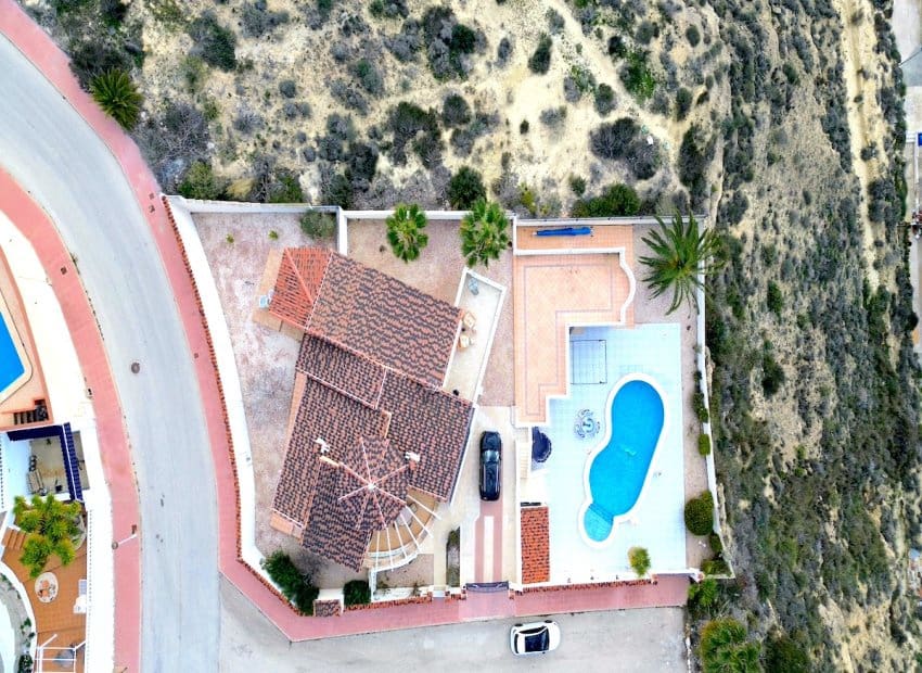 5 makuuhuone Huvila myytävänä paikassa Ciudad Quesada mukana uima-altaan - 625 000 € (Ref: 9211249)