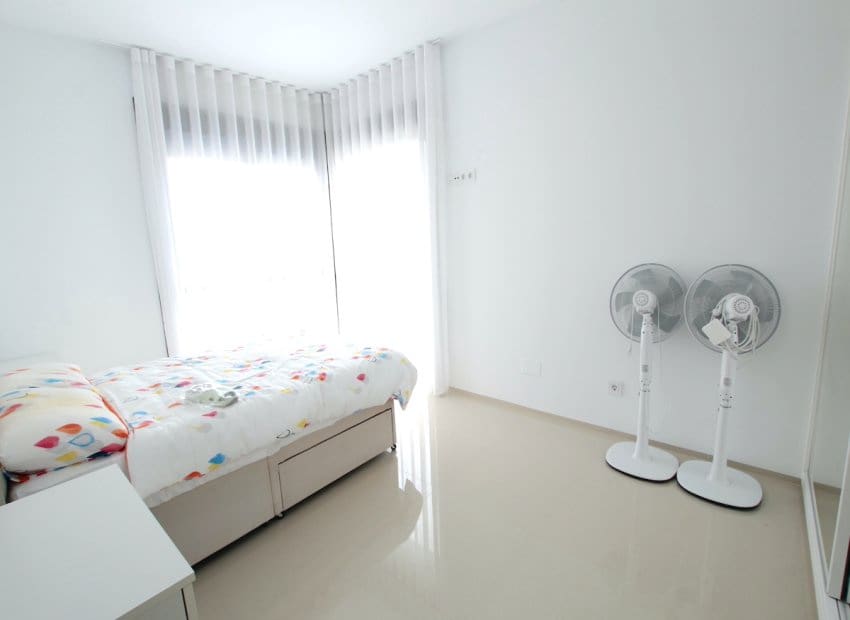 4 bedroom Villa for sale in Dona Pepa with pool - € 565,000 (Ref: 9211253)