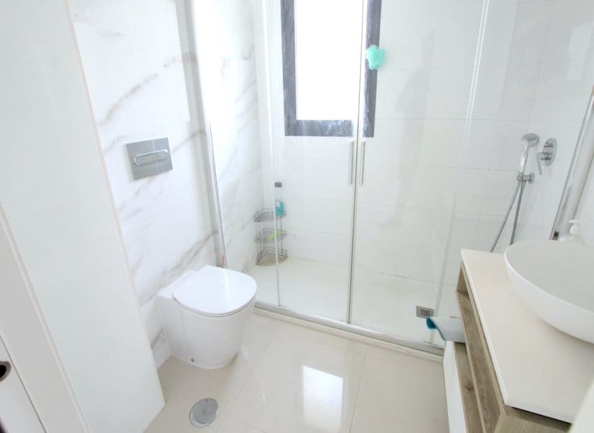 4 bedroom Villa for sale in Dona Pepa with pool - € 565,000 (Ref: 9211253)